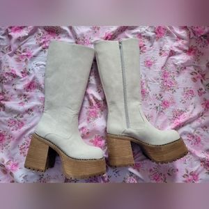 Delias White Platform Boots